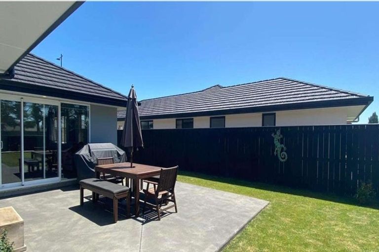 Photo of property in 15 Oakdale Grove, Richmond, 7020