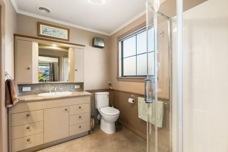 Photo of property in 11 Hotop Place, Cromwell, 9310
