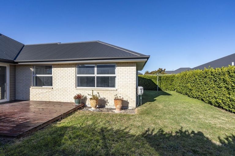 Photo of property in 15 Brockelbank Drive, Kaiapoi, 7630