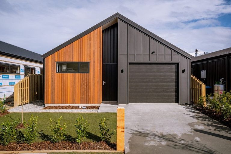 Photo of property in Northlake, 21 Malvern Road, Wanaka, 9305