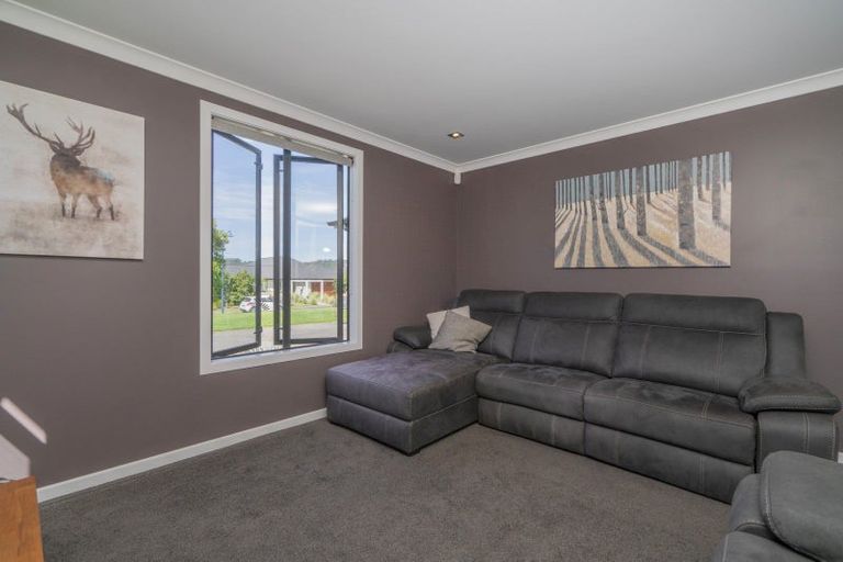 Photo of property in 14 Leeward Drive, Whitianga, 3510