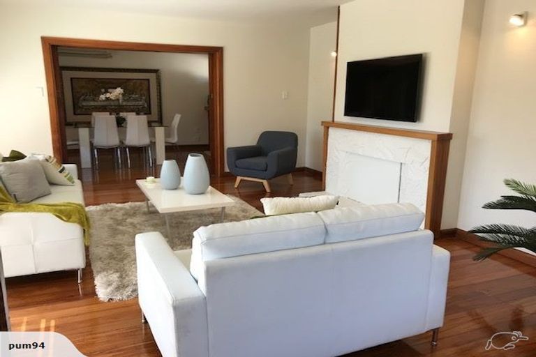 Photo of property in 18 Riverlaw Terrace, Saint Martins, Christchurch, 8022