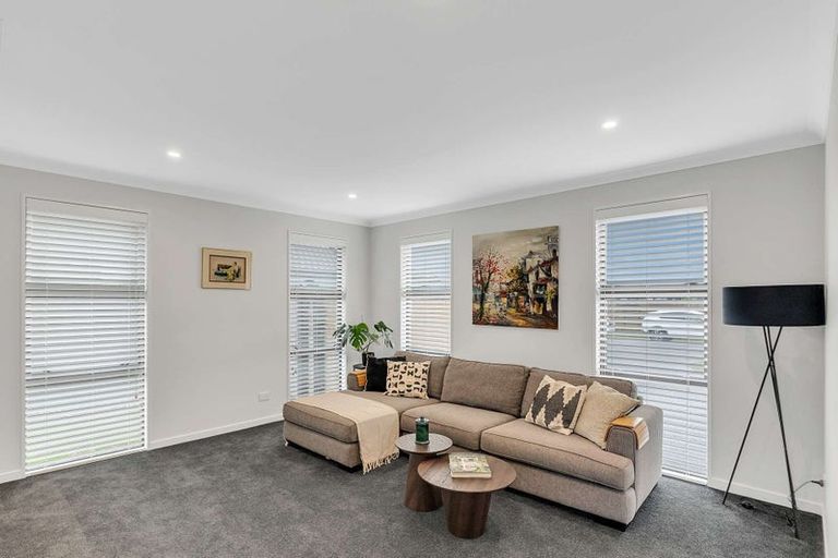 Photo of property in 10 Lesser Close, Rolleston, 7615