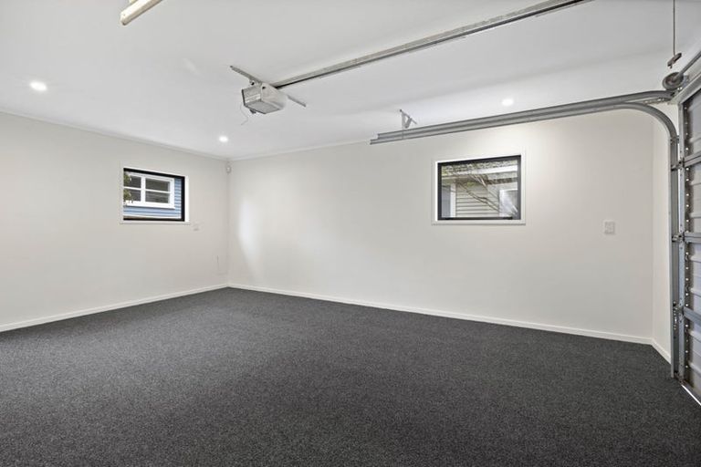 Photo of property in 316a Main Road, Tawa, Wellington, 5028