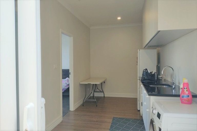 Photo of property in 45 Rathmullen Place, Pinehill, Auckland, 0632