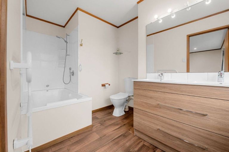 Photo of property in 22 Arcus Street, St Andrews, Hamilton, 3200