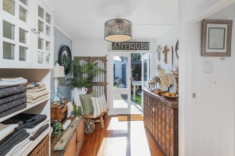 Photo of property in 1 Monk Street, Whitianga, 3510