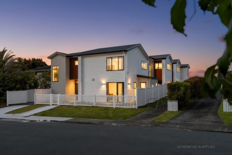 Photo of property in 40 Allington Road, Massey, Auckland, 0614