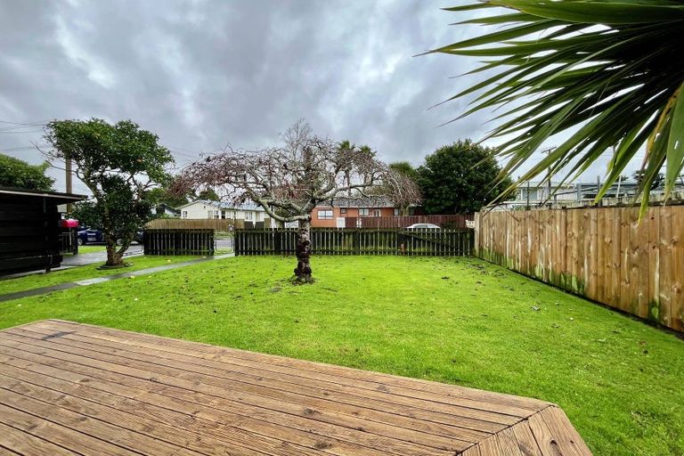 Photo of property in 4 Oregon Place, Papakura, 2110