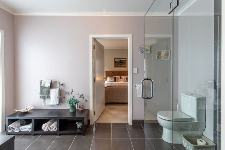 Photo of property in 19 Jg Wilson Drive, Waipukurau, 4281