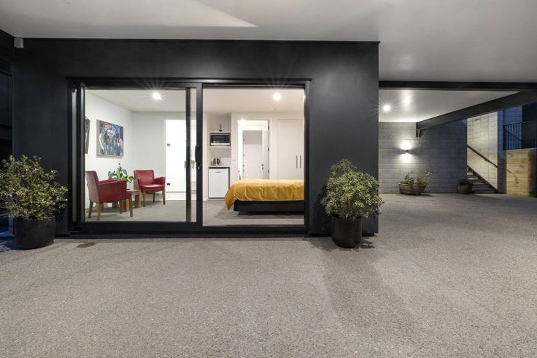 Photo of property in 2 Clayton Street, Saint Clair, Dunedin, 9012
