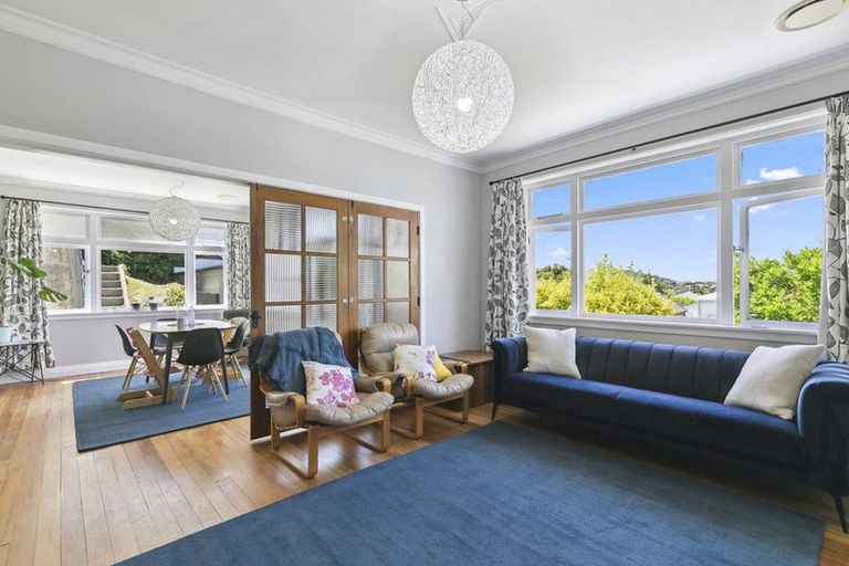 Photo of property in 15 Henderson Street, Karori, Wellington, 6012