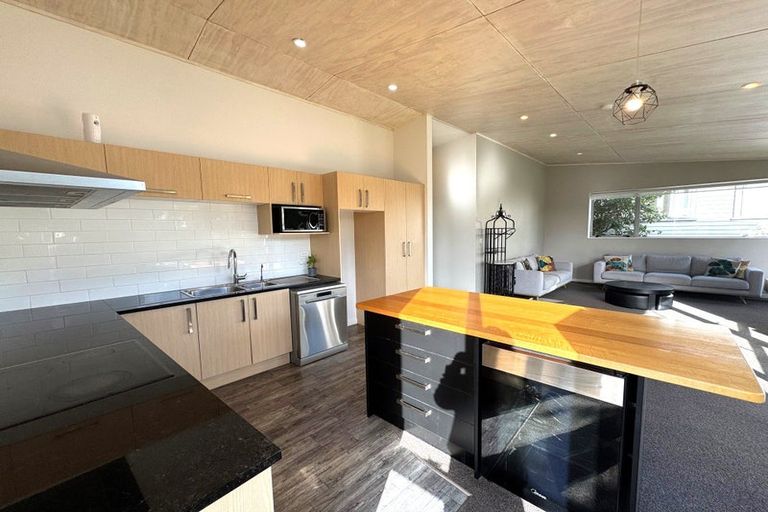 Photo of property in 39a Fairclough Road, Beach Haven, Auckland, 0626