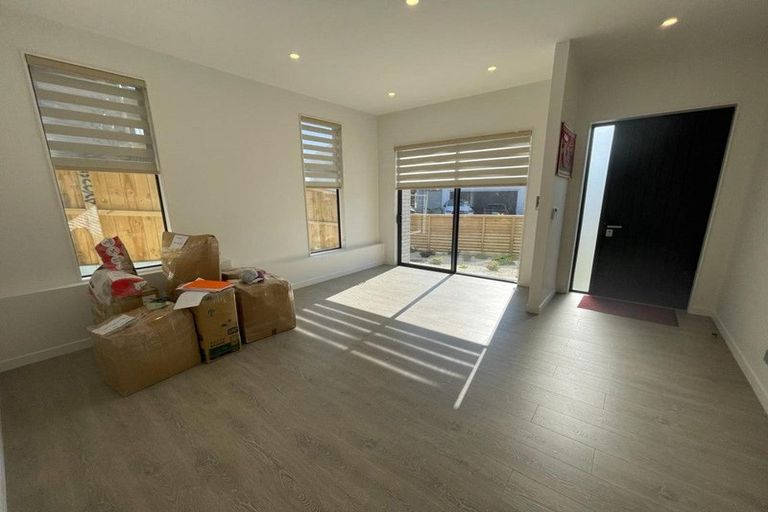 Photo of property in 4 La Bella Road, Hobsonville, Auckland, 0616