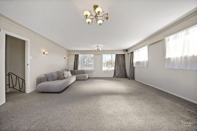 Photo of property in 207 Don Buck Road, Massey, Auckland, 0614