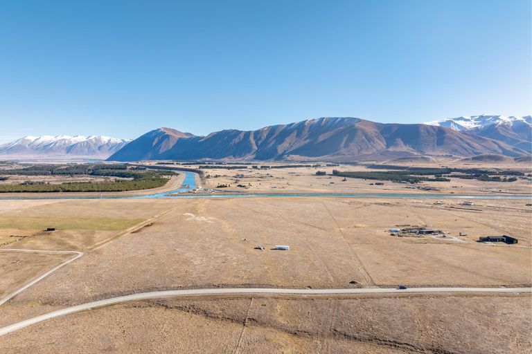 Photo of property in 78 Pyramid Terrace, Twizel, 7999