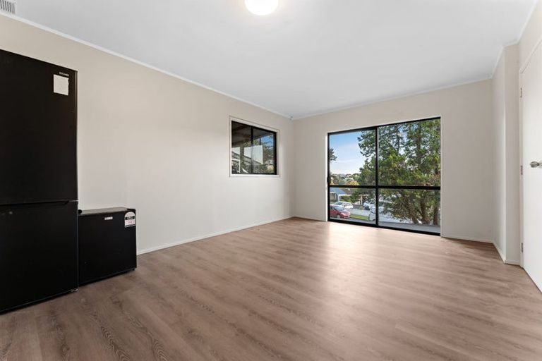 Photo of property in 1 Relko Crescent, Torbay, Auckland, 0630