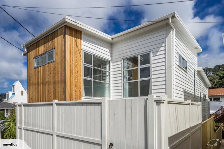 Photo of property in 16 Tapiri Street, Hataitai, Wellington, 6021