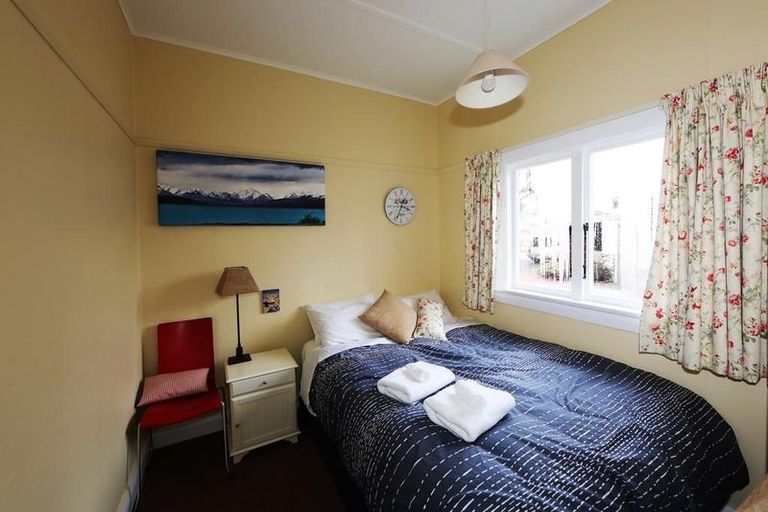 Photo of property in 5 Pioneer Drive, Lake Tekapo, 7999