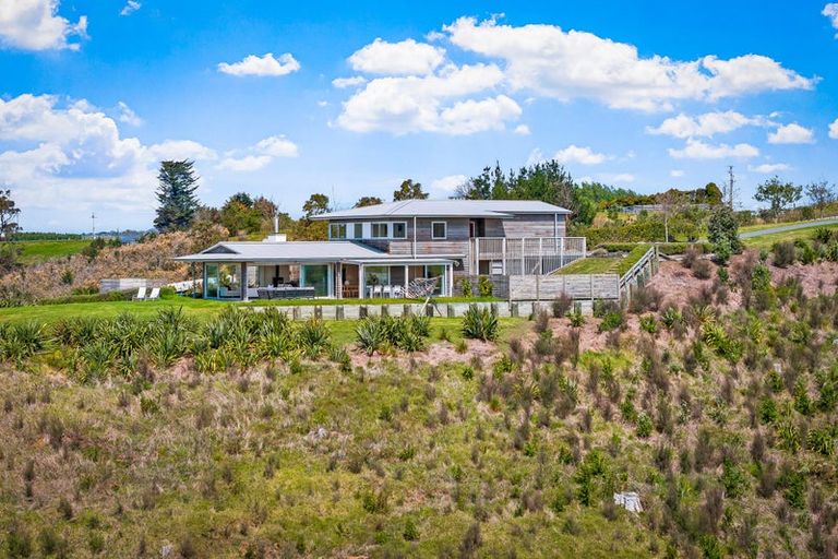 Photo of property in 273 Takatu Road, Tawharanui Peninsula, Warkworth, 0986