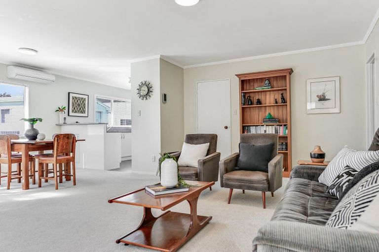 Photo of property in 35 Halyard Close, Flagstaff, Hamilton, 3210