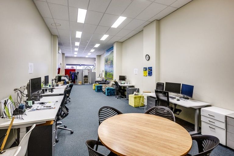 Photo of property in 108 Heretaunga Street, Palmerston North, 4414