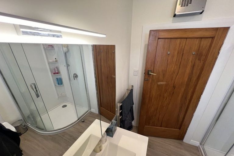 Photo of property in 8 Raumati Terrace, Khandallah, Wellington, 6035