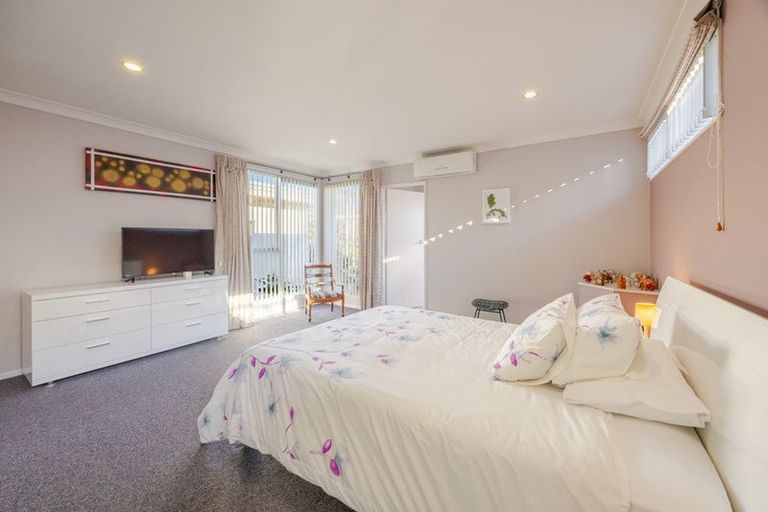 Photo of property in 104 Freyberg Avenue, Tamatea, Napier, 4112