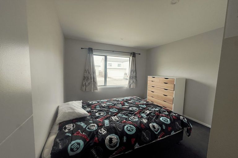 Photo of property in 2 Te Ara O Wai Marama, Wainuiomata, Lower Hutt, 5014