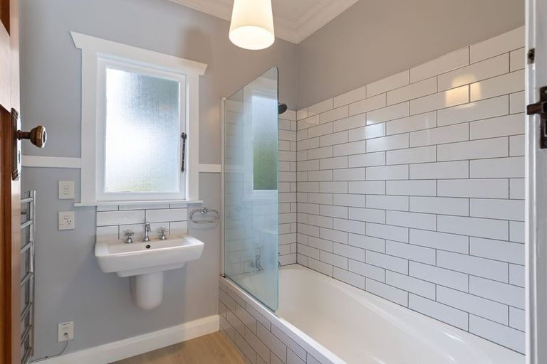 Photo of property in 46 Matamau Street, Palmerston North, 4414