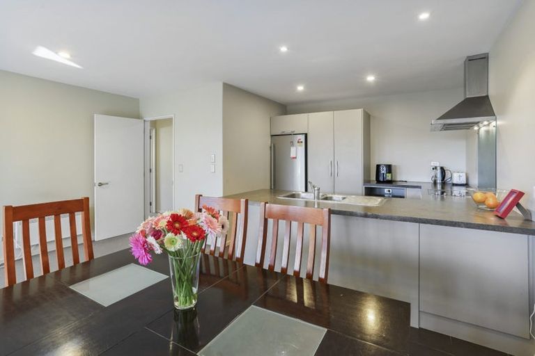 Photo of property in 12a Date Crescent, Aidanfield, Christchurch, 8025
