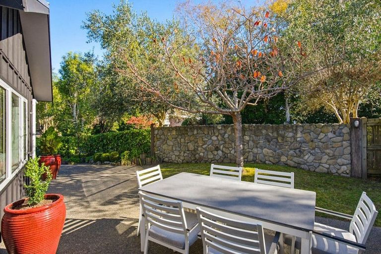 Photo of property in 8 River Glade, Waikanae, 5036