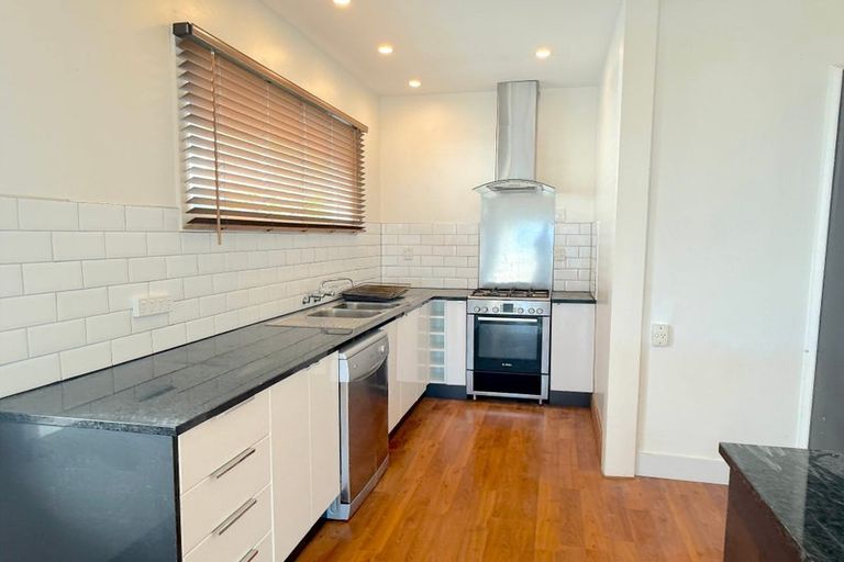 Photo of property in 8 Buckingham Street, Melrose, Wellington, 6023