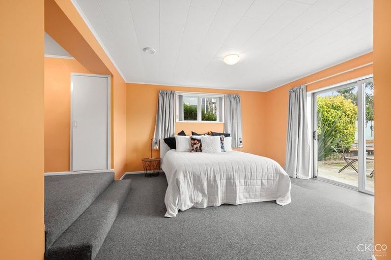 Photo of property in 12 Alleyne Court, Brown Owl, Upper Hutt, 5018