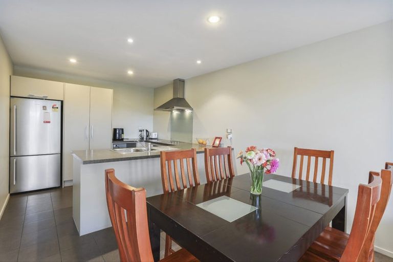 Photo of property in 12a Date Crescent, Aidanfield, Christchurch, 8025