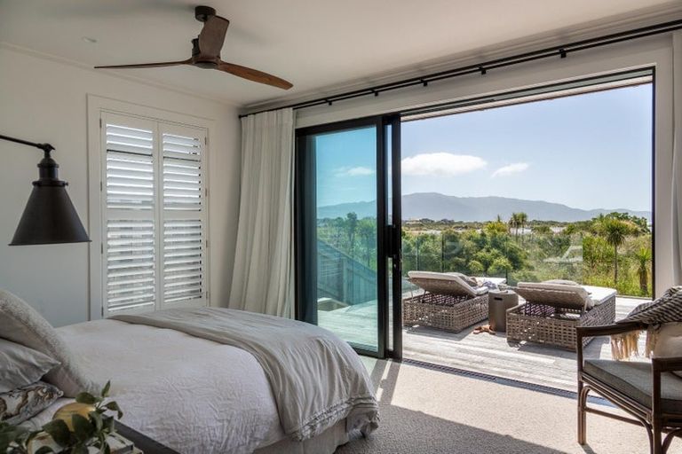 Photo of property in Kotuku Drive, Paraparaumu Beach, Paraparaumu, 5032