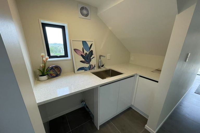 Photo of property in 6/20 William Souter Street, Forrest Hill, Auckland, 0620