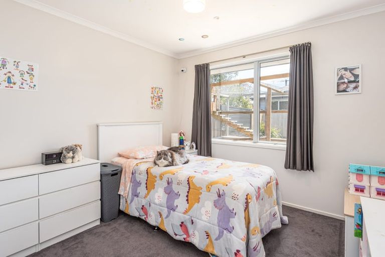 Photo of property in 32 Cumnor Terrace, Woolston, Christchurch, 8023