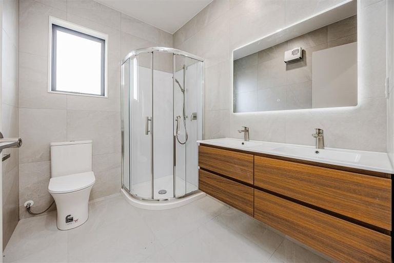 Photo of property in 14 Ihi Place, Karaka, 2578