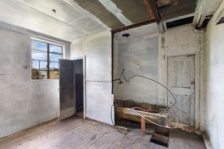 Photo of property in 36 Stout Street, Shannon, 4821