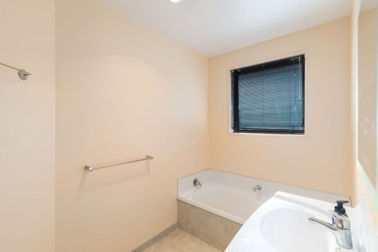 Photo of property in 38 Robert Coup Road, Kaiapoi, 7630