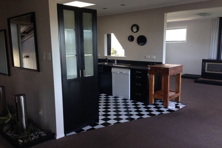 Photo of property in 161 Orangi Kaupapa Road, Northland, Wellington, 6012