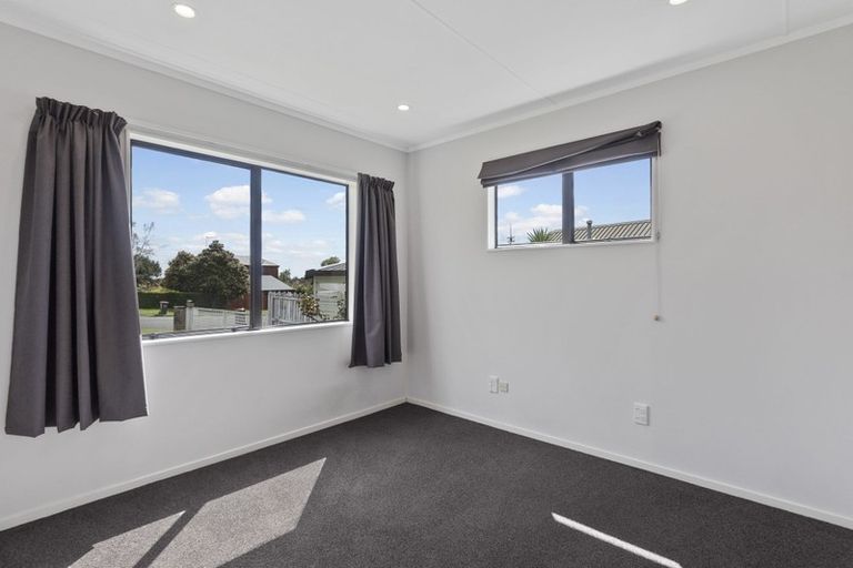 Photo of property in 21 Bartholomew Drive, Nawton, Hamilton, 3200