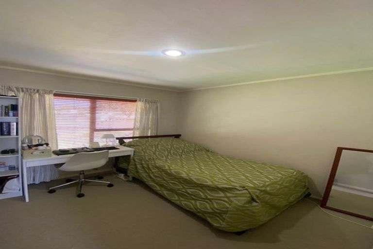 Photo of property in 37 Burswood Drive, Burswood, Auckland, 2013