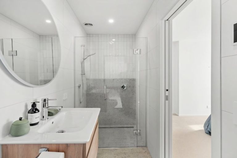 Photo of property in 53 Longview Drive, Lake Hawea, 9382