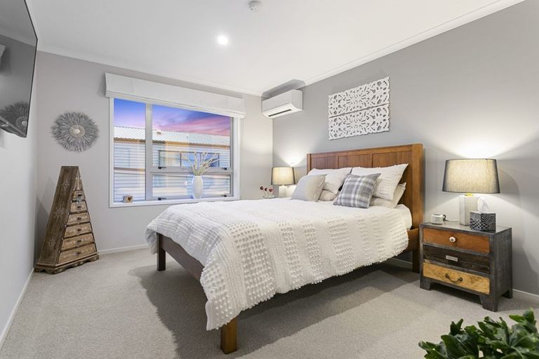 Photo of property in 2 Skylark Road, Hobsonville, Auckland, 0616