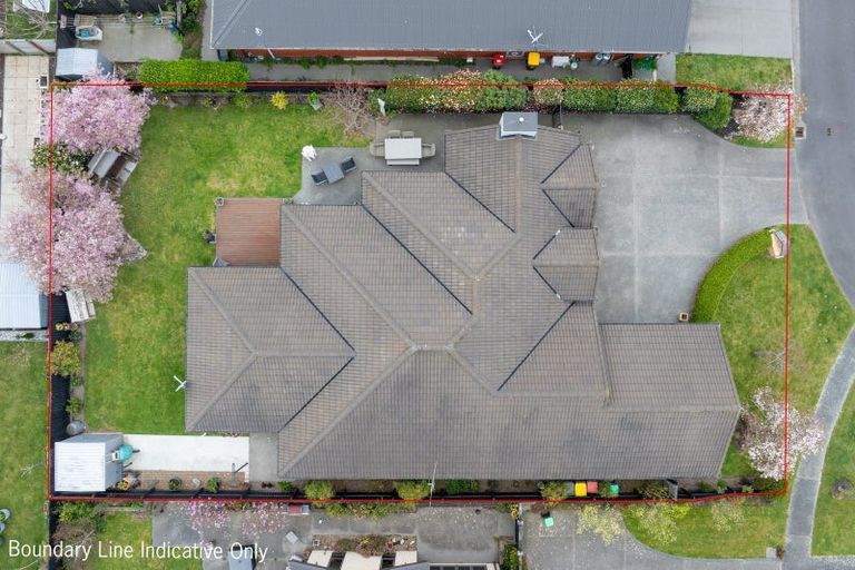 Photo of property in 24 Date Crescent, Aidanfield, Christchurch, 8025