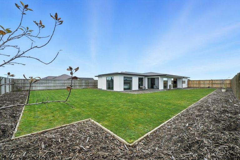 Photo of property in 29 Plover Avenue, Amberley, 7410