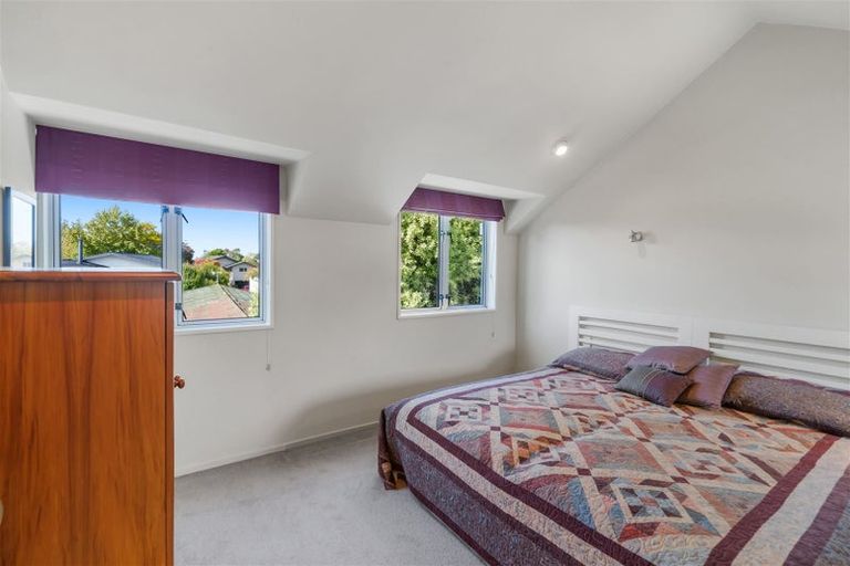 Photo of property in 239 Maidstone Road, Avonhead, Christchurch, 8042