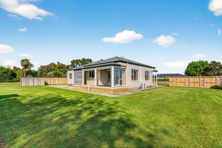 Photo of property in 30 Ulyatt Road, Meeanee, Napier, 4112